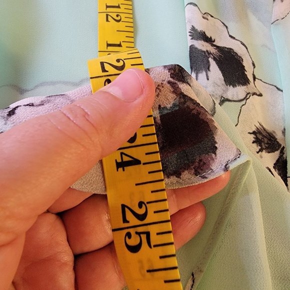 Ellen Tracy Sleeveless Floral print Dressy Blouse L - Picture 9 of 10